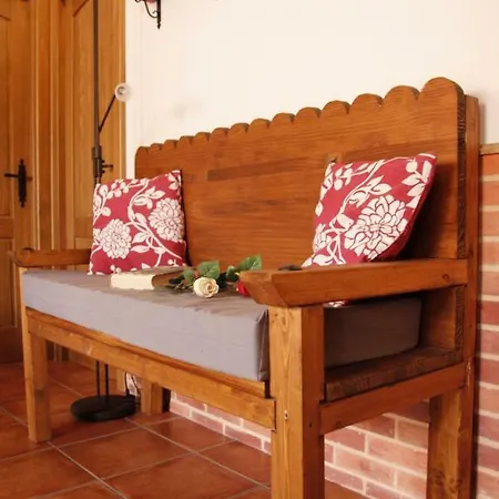 El Tenao Casa de Férias Navamorisca